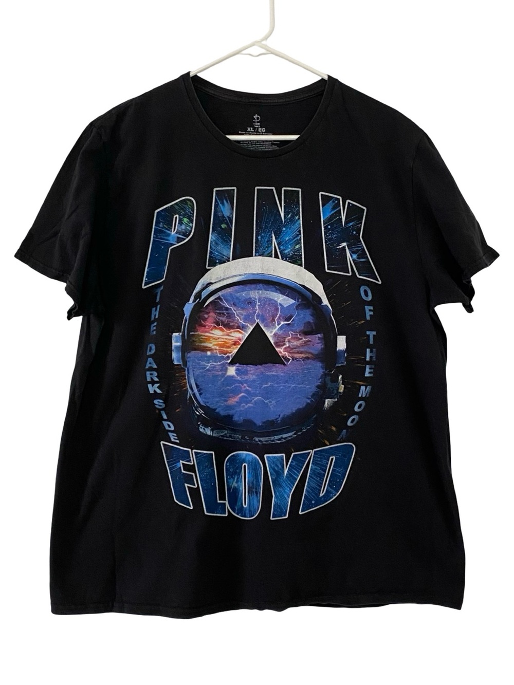 Pink Floyd Tshirt Mens Size XL Unisex Tee Black Dark Side Of The Moon Graphic